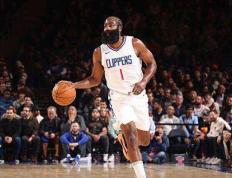 NBA宣布削减快船全美直播场次，鲍尔默(mò)前往联盟縂(zǒng)部抗议