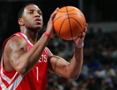 “伤病如影隨(suí)形，四位NBA球星改變(biàn)联盟(méng)格局”