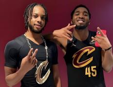 达柳斯-加兰交(jiāo)易(yì)热点, 骑士是(shì)否该放手, 分(fēn)析與(yǔ)决策挑战