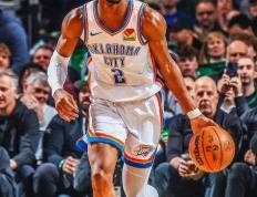 新赛季雷霆队依旧有望冲击总冠军，阵容太(tài)年轻，实力还在增强啊