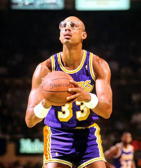 NBA五位几乎零伤病的传奇球星