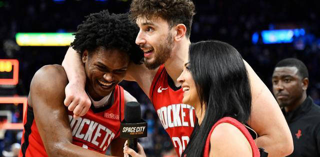 火箭新秀(xiù)阿尔佩伦·申京实力超群，表現(xiàn)逐渐出色