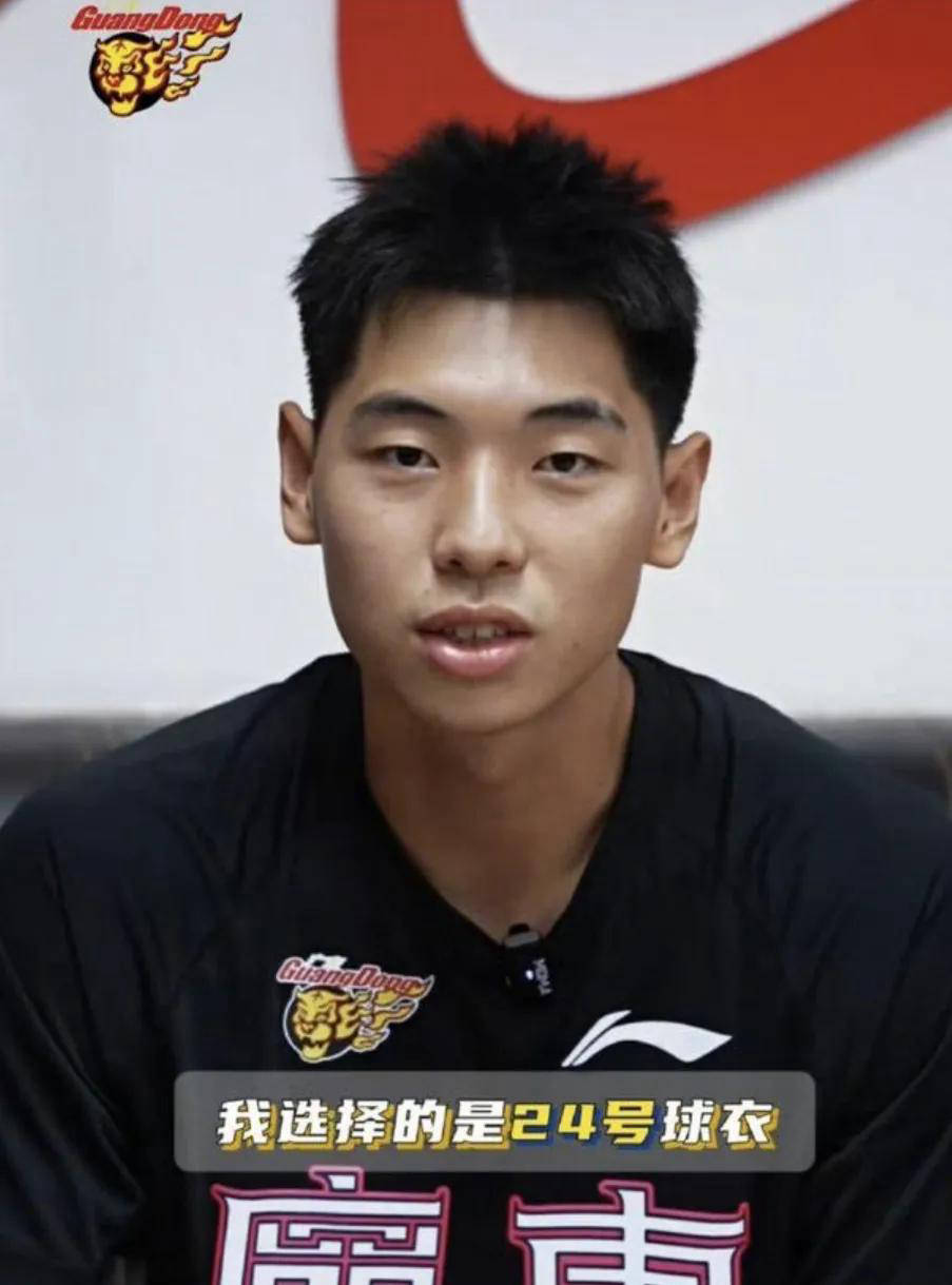 崔永熙三大信(xìn)号表明(míng)NBA梦落(luò)幕！生涯(yá)仅1球，场均(jūn)得分06归来CBA