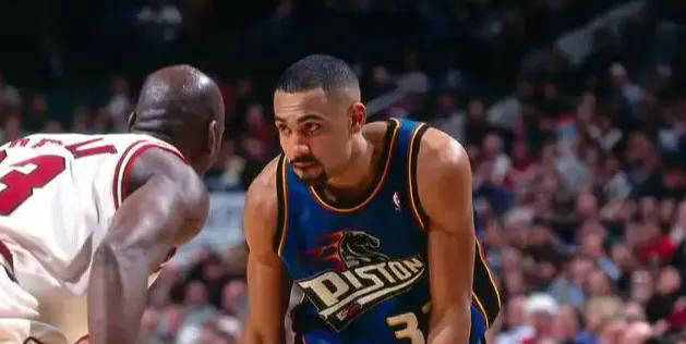 “傷(shāng)病阻碍巨星辉煌路，NBA命运豈(qǐ)能不變(biàn)”