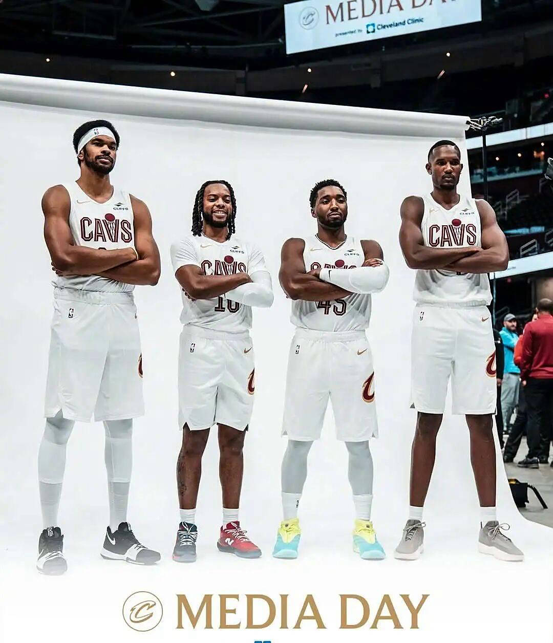 NBA最昂贵球队骑士，奢侈税高达16亿美(měi)元！