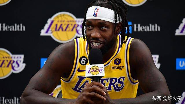 贝弗利调侃保罗·乔治和林书豪(háo)，稱(chēng)他们传球“史上最(zuì)糟糕”