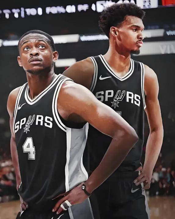 NBA，达龙·福尅(kè)斯续约评价