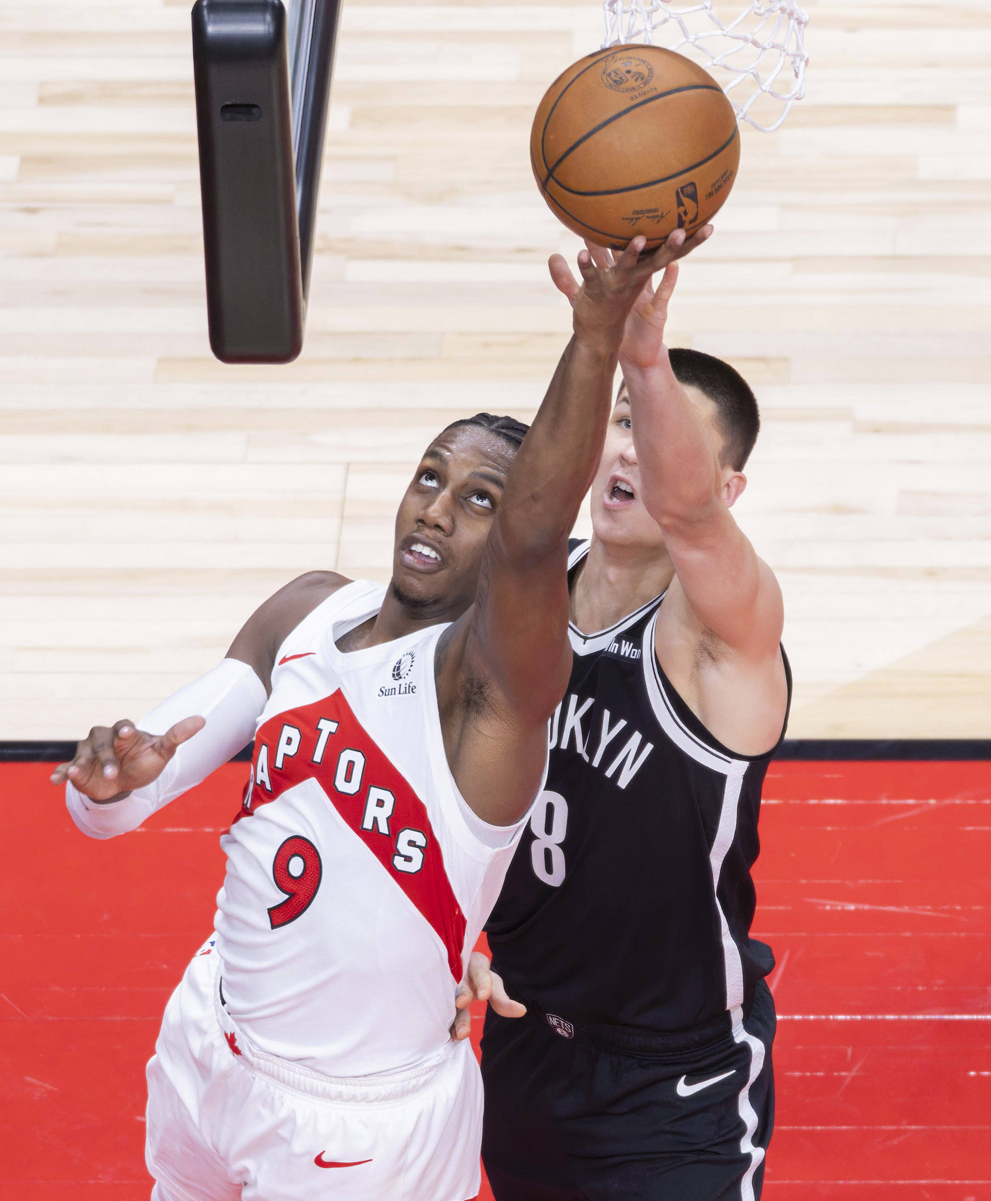 （体育）籃(lán)球——NBA季前賽(sài)：猛龙胜籃(lán)网