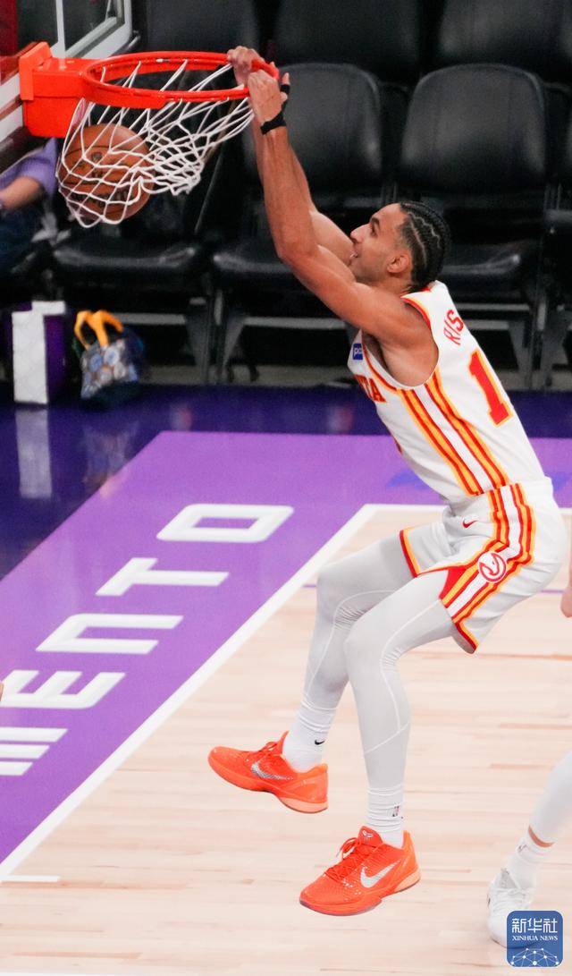 NBA常规赛｜老(lǎo)鹰胜国王