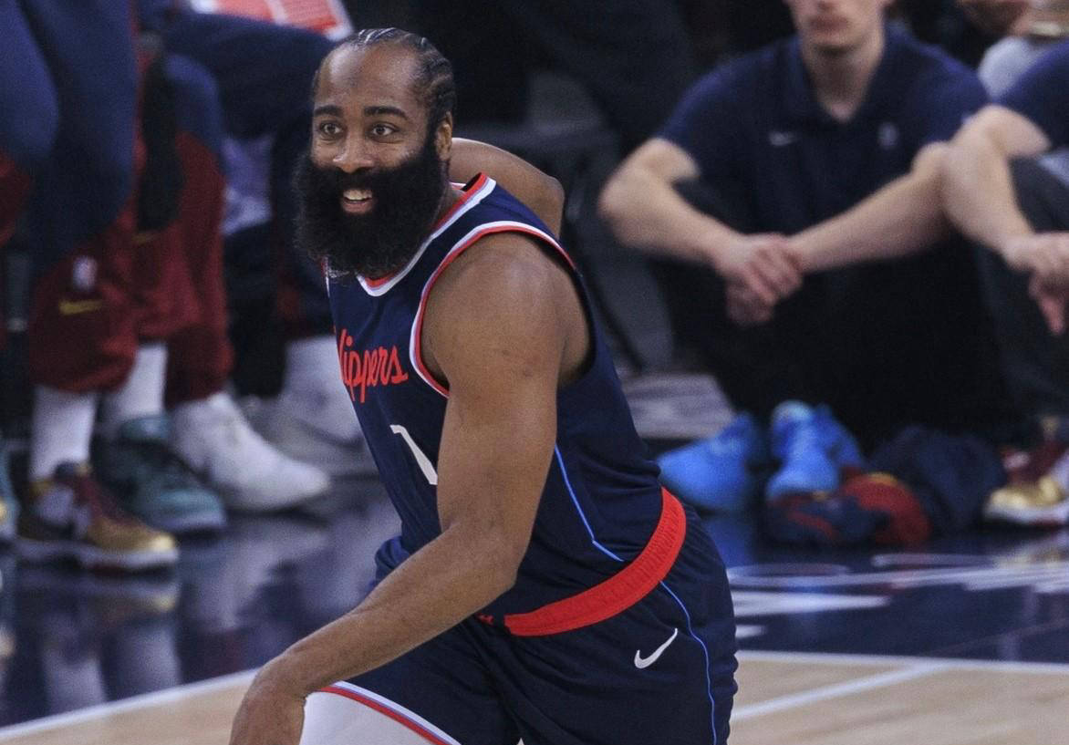 NBA现役5位(wèi)场均20+10助攻球星，威少榜(bǎng)首，詹姆斯上榜(bǎng)