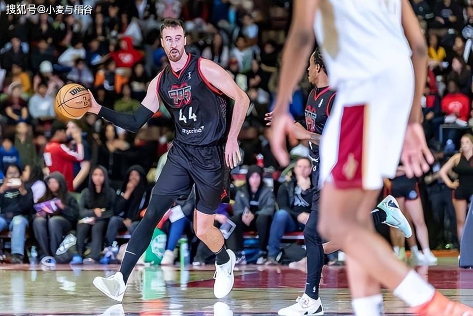 面对马刺拿下高(gāo)分！昔日黄蜂乐透秀还有机会重(zhòng)返(fǎn)NBA赛场吗？