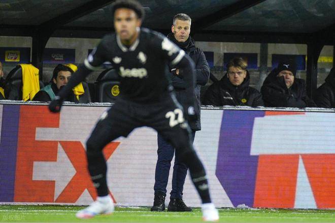 尤文图斯欧冠首胜，戴(dài)维补时绝杀，奥彭达首球，伊爾(ěr)迪兹策动三球