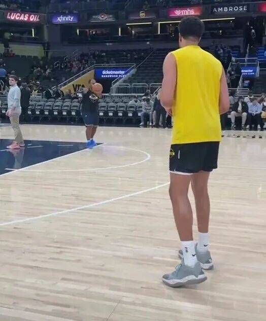 哈(hā)利伯顿不(bù)是吧！这太夸张了！