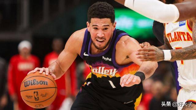 壞(huài)消息，太阳队后卫德文·布克因脚踝(huái)扭伤至(zhì)少缺席一周